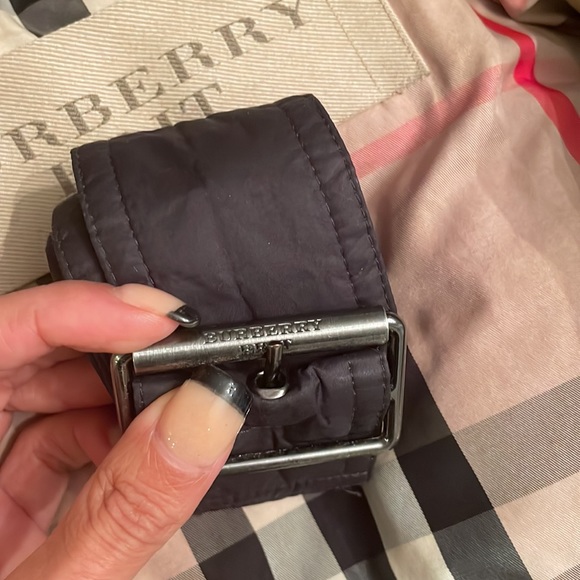 Burberry Brit Metcalfe Down Puffer Jacket - Picture 5 of 6